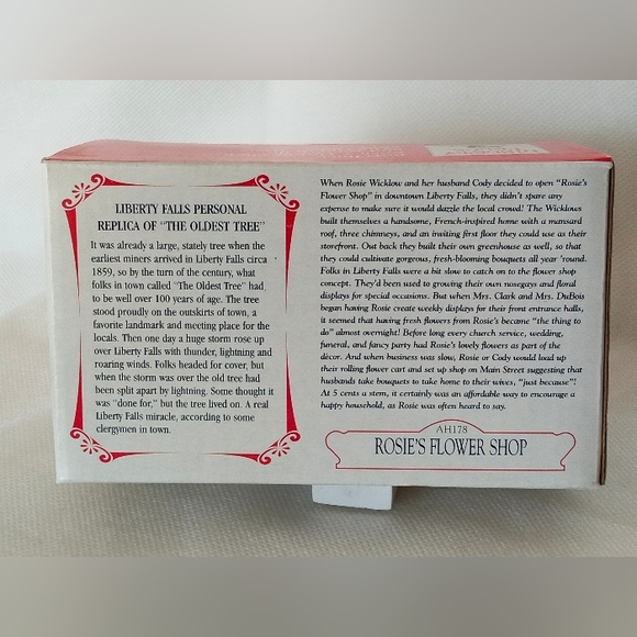 Christmas Village Building Rosie’s Flower Shop and the Oldest Tree - Picture 10 of 12